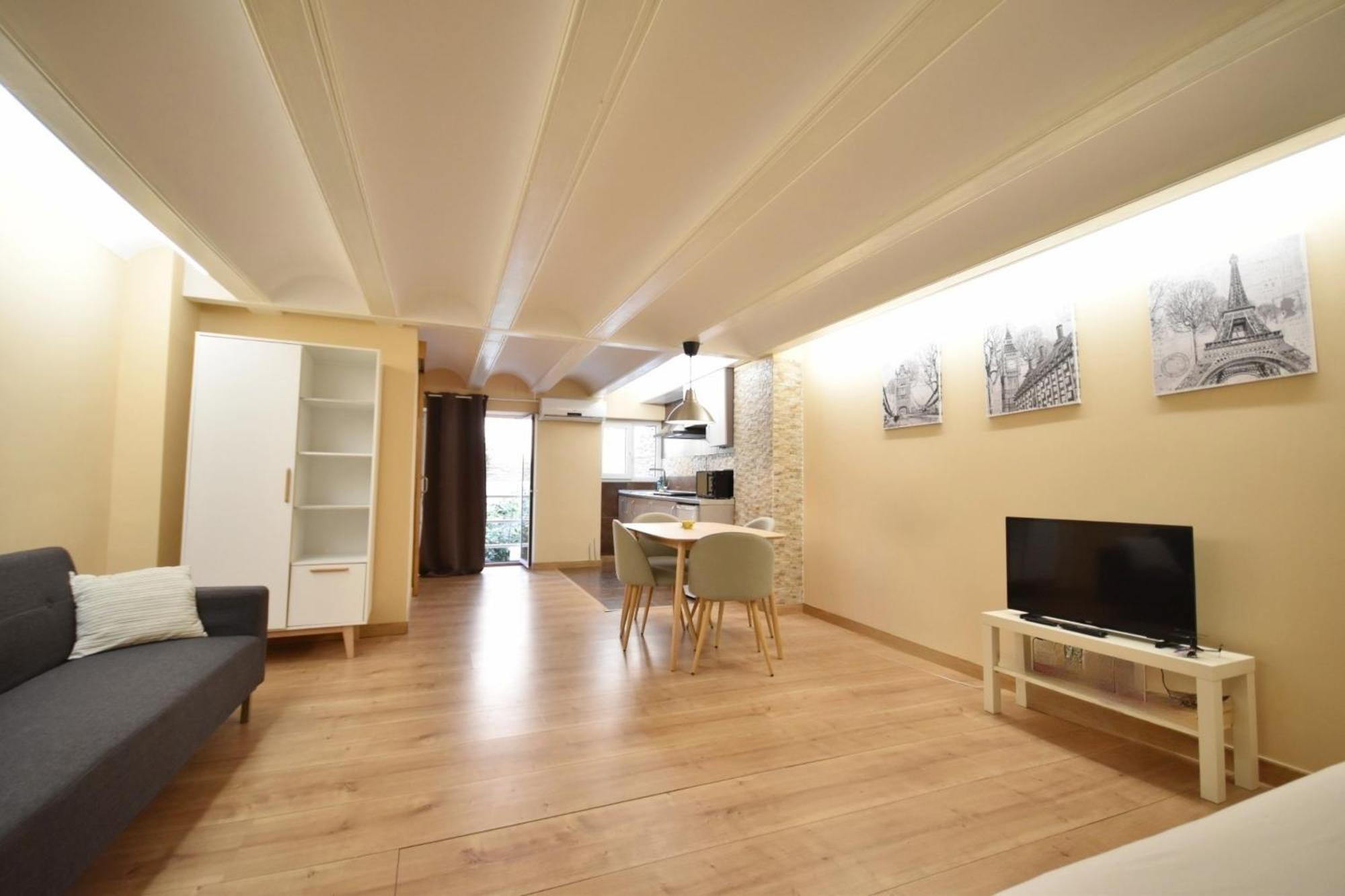Centrico Apartamento Al Lado De Torres De Quart فالنسيا المظهر الخارجي الصورة